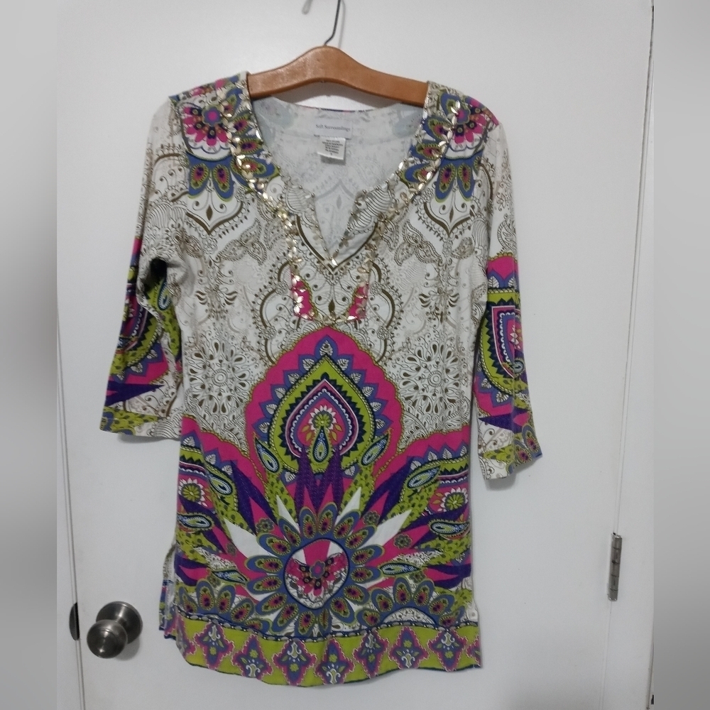 Soft Surroundings paisley beaded v neck Stretch tunic blouse Style # 24337 SMALL